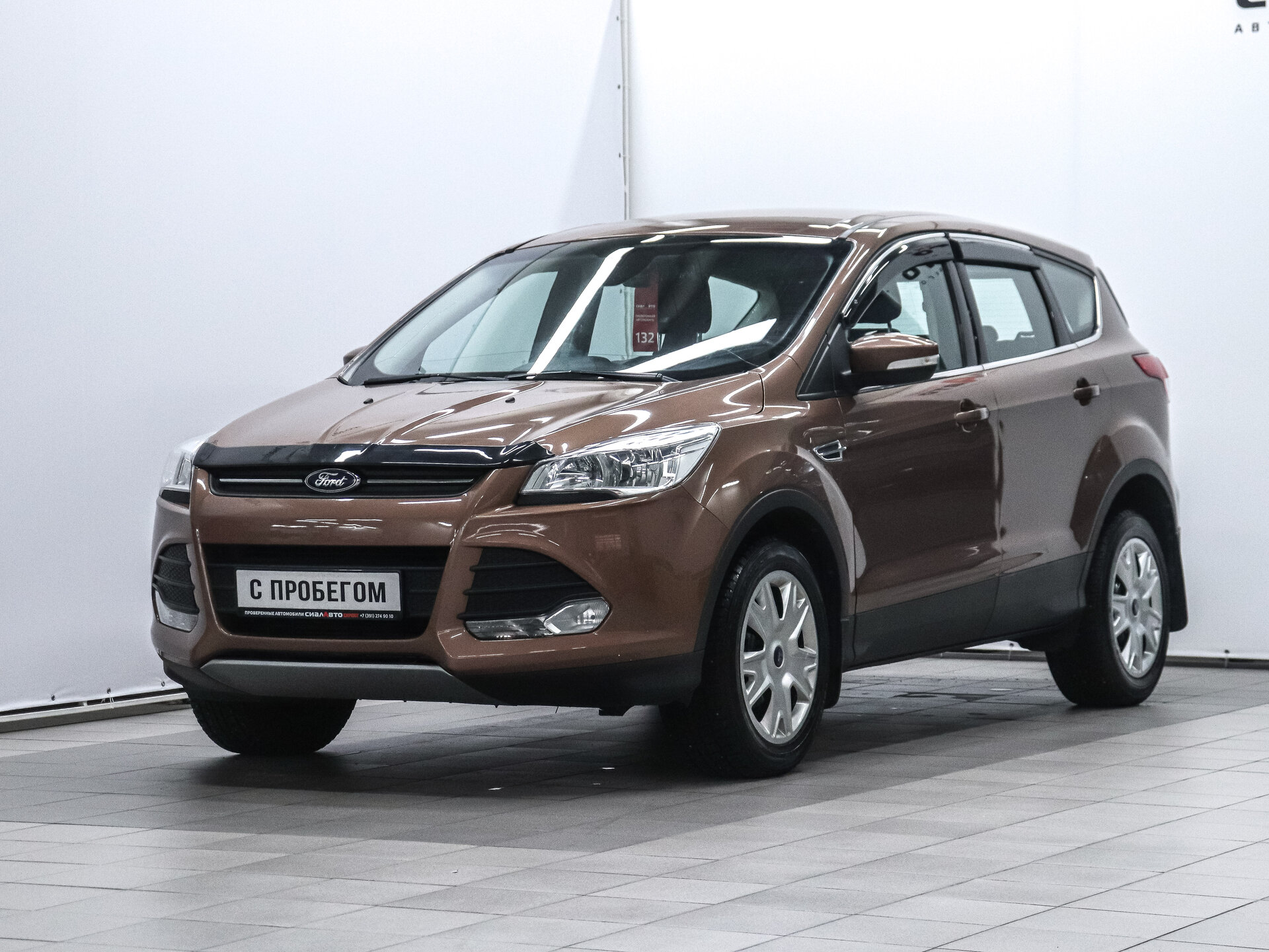 Ford Kuga 2013 1