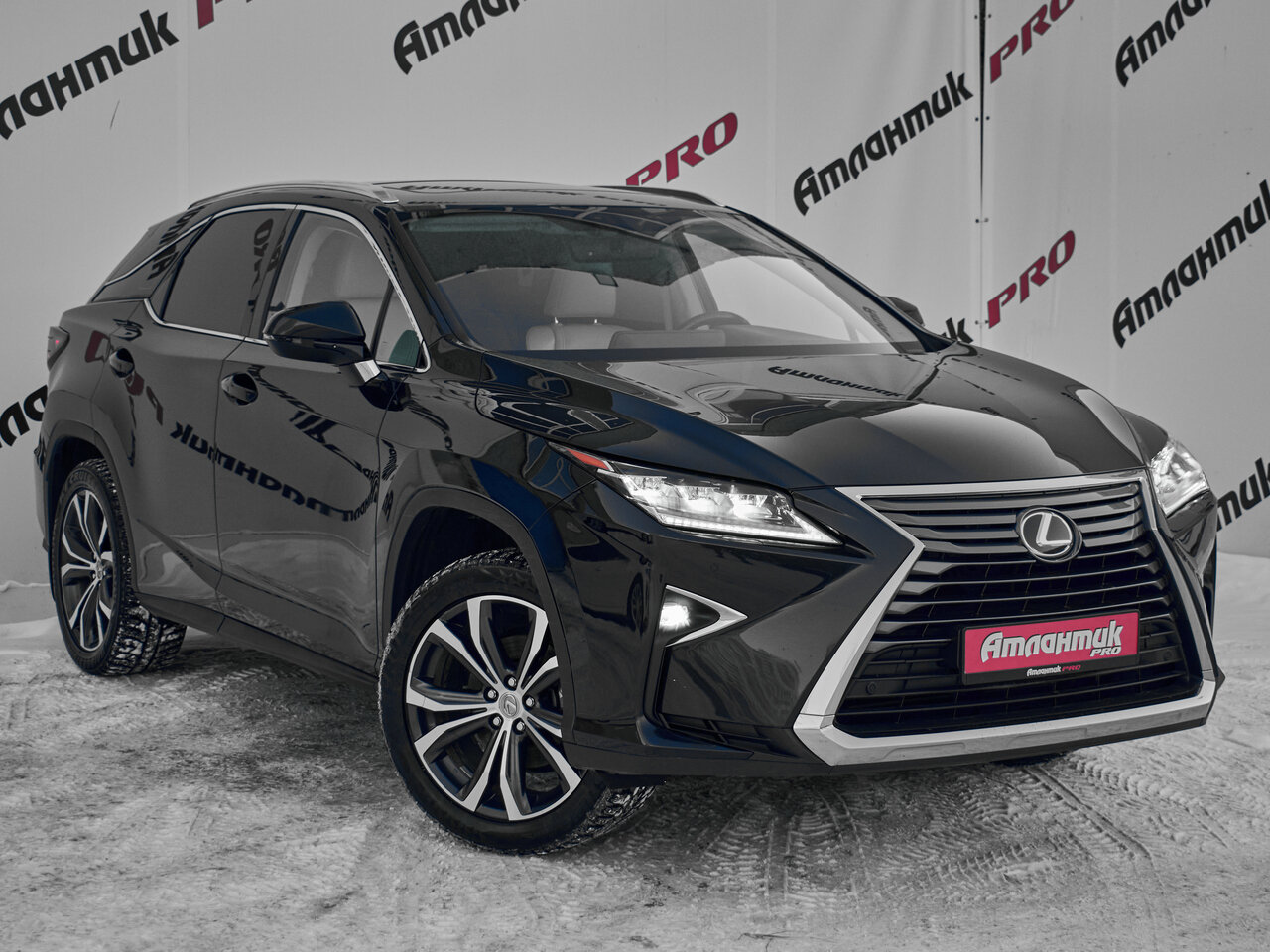 Купить Lexus RX 350 3.5 AT (300 л.с.) 4WD, 2015 в Екатеренбурге