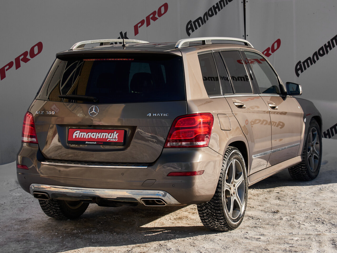 Купить Mercedes-Benz GLK-Класс 300 3.5 AT (249 л.с.) 4WD, 2012 в Екатеренбурге