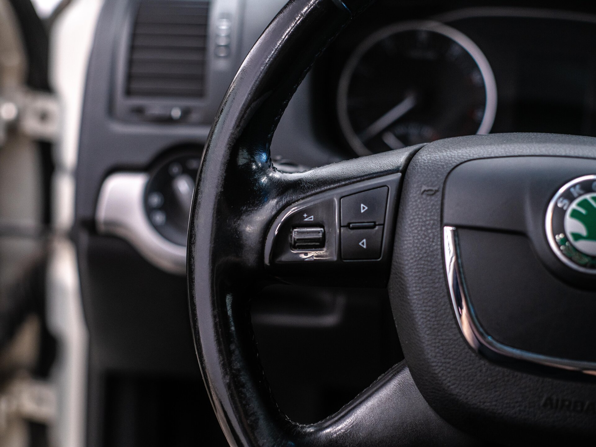 Skoda Octavia 2012 11