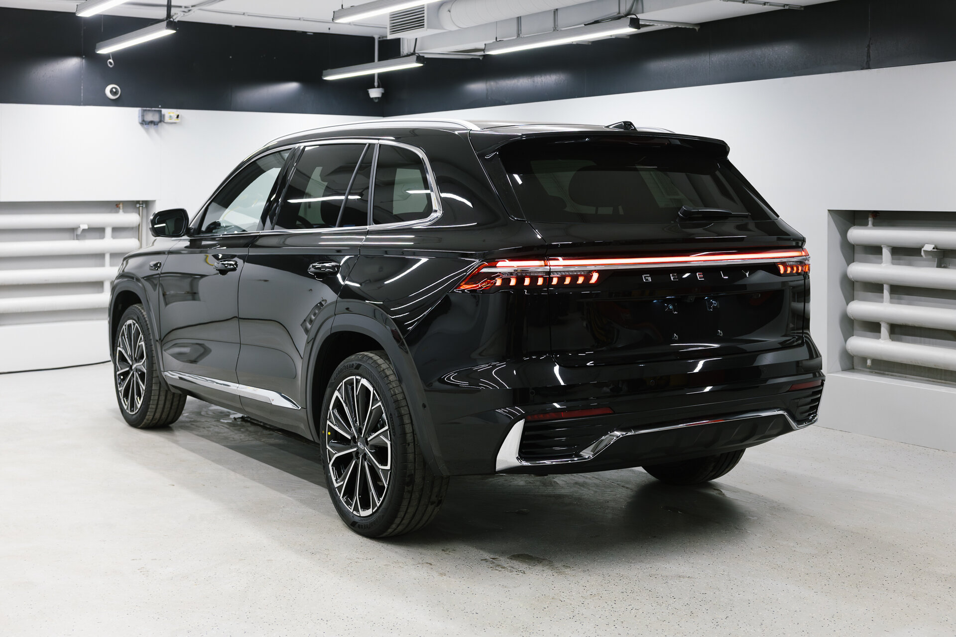 Geely Monjaro Full Moon (Xingyue L) — миниатюра 2