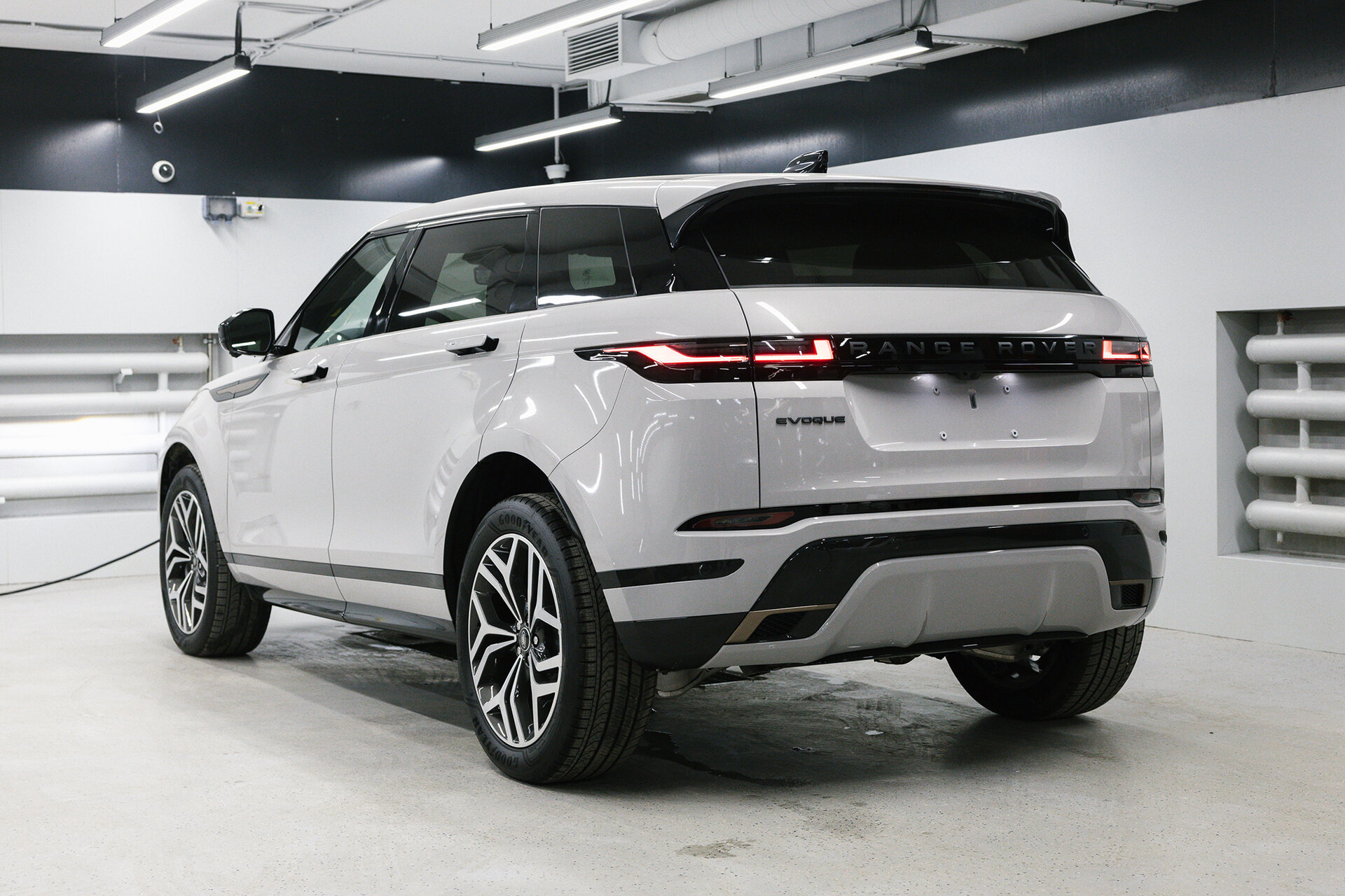 Land Rover Range Rover Evoque HSE — миниатюра 2