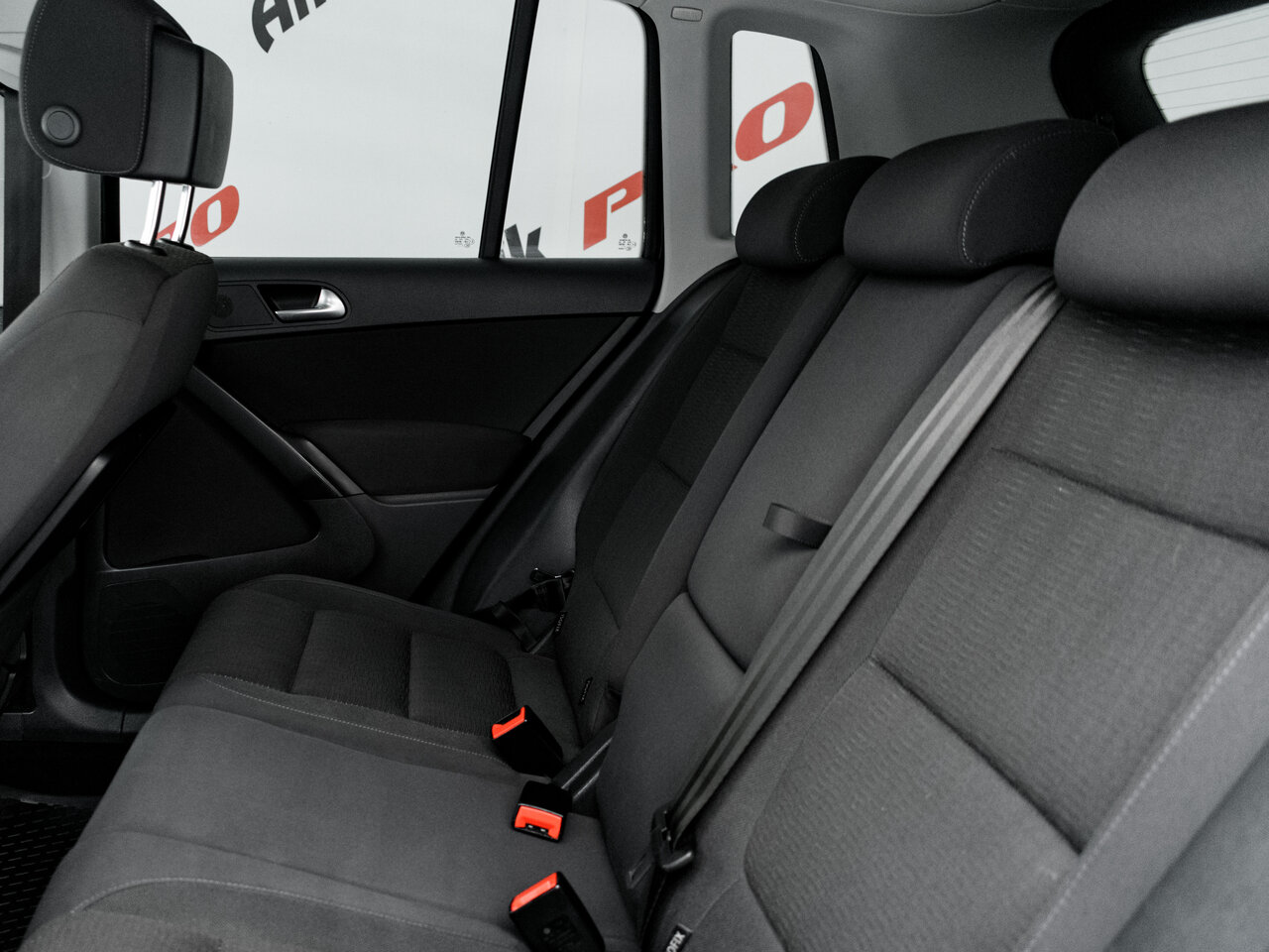 Купить Volkswagen Tiguan 1.4 AMT (150 л.с.), 2015 в Екатеренбурге