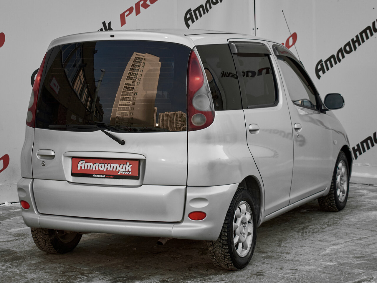 Купить Toyota FunCargo 1.3 AT (88 л.с.), 2000 в Екатеренбурге