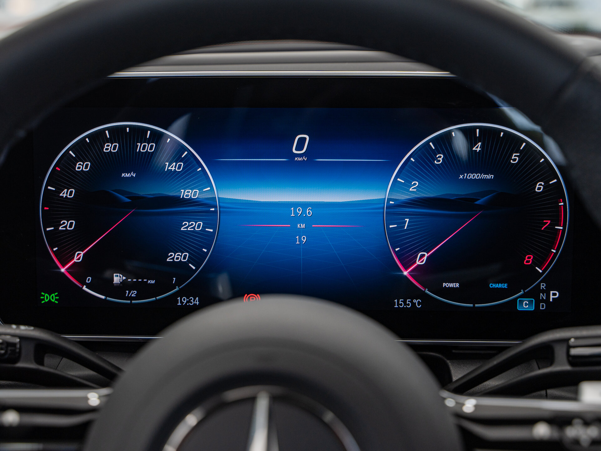 Автомобиль Mercedes-Benz GLC 300 2.0 AT (258 л.с.) 4WD - 13