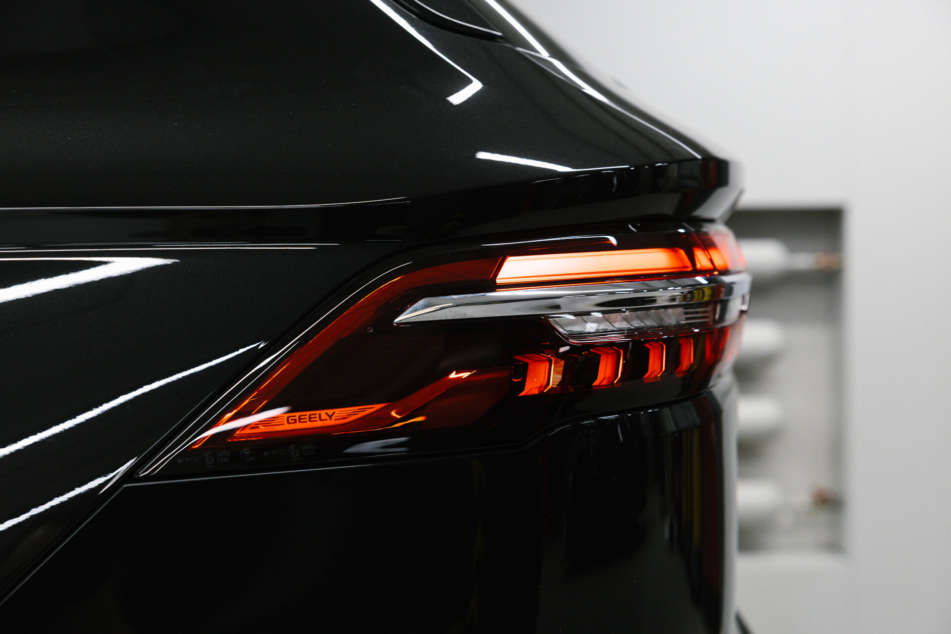 Geely Monjaro Full Moon (Xingyue L) — миниатюра 19