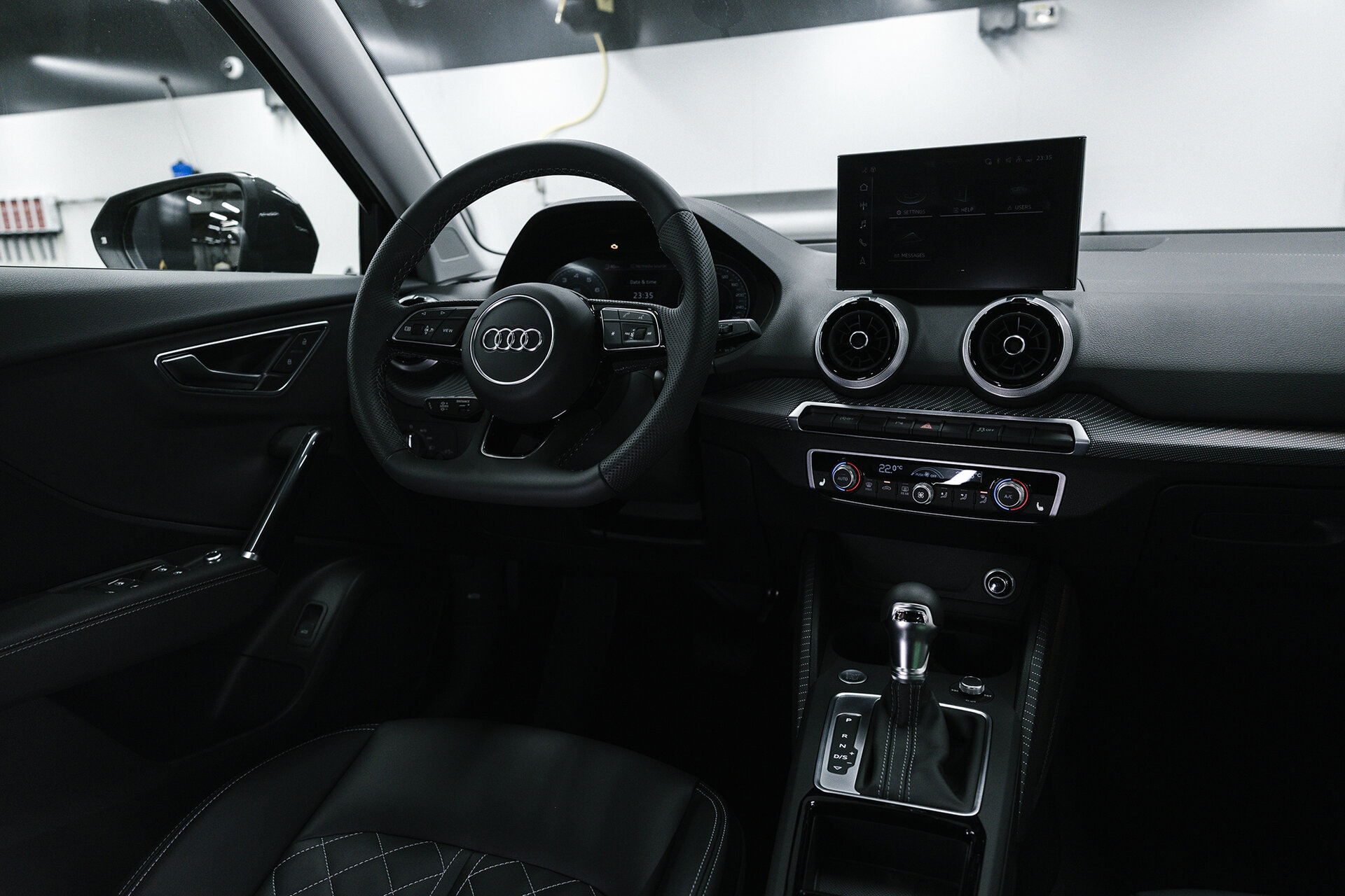 Audi Q2 35 TFSI S tronic — миниатюра 15