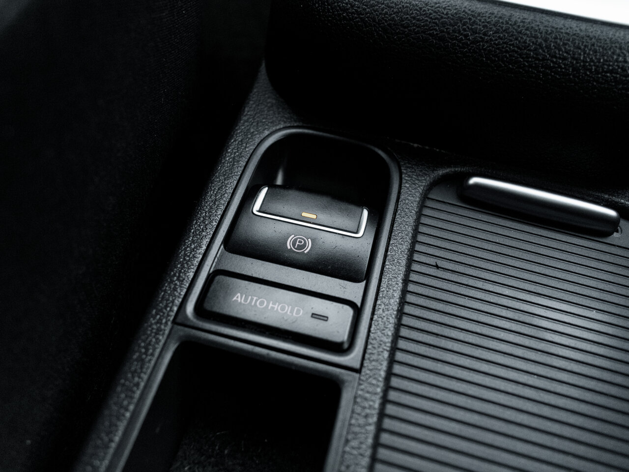 Купить Volkswagen Tiguan 1.4 AMT (150 л.с.), 2015 в Екатеренбурге