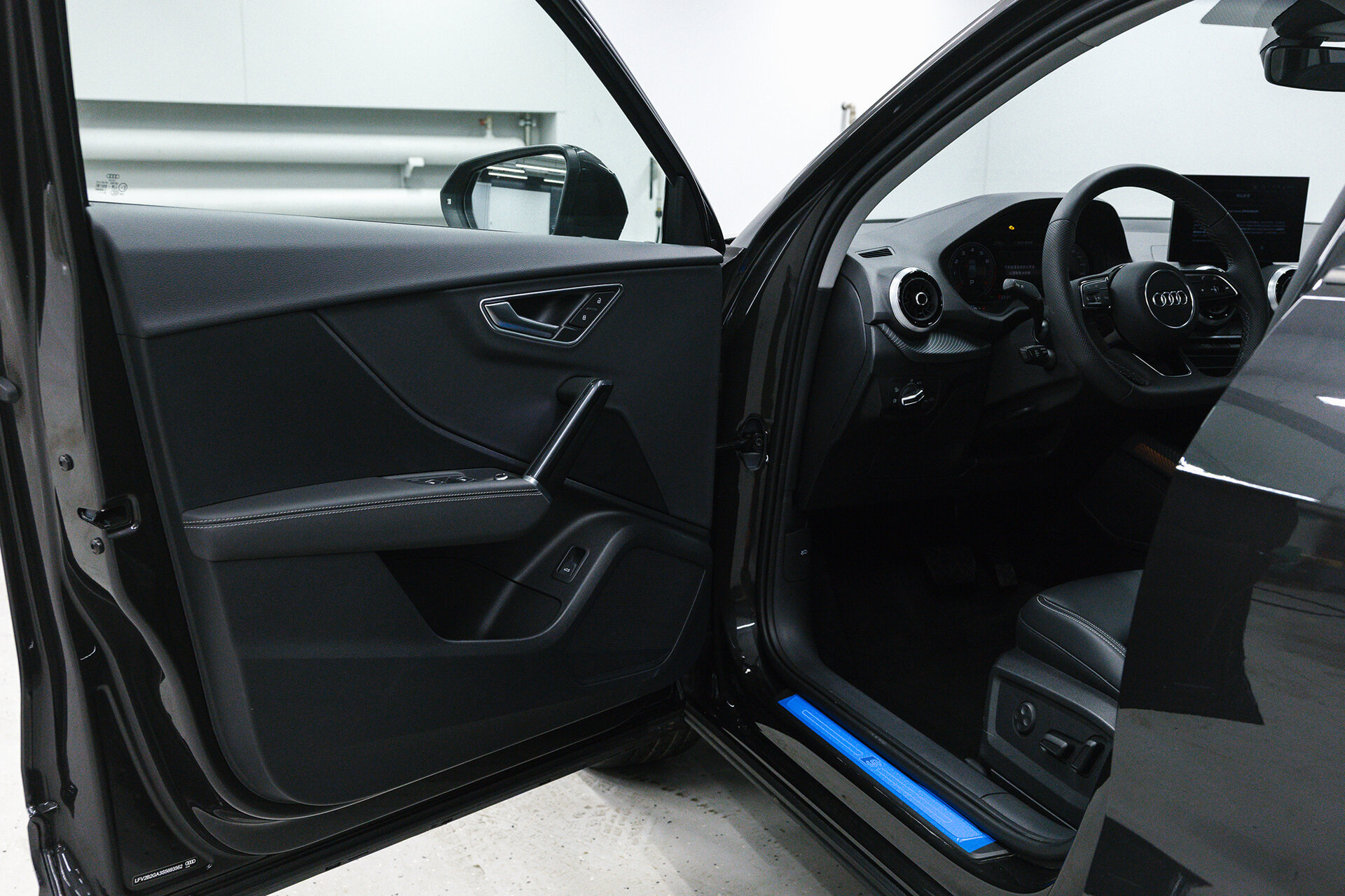 Audi Q2 35 TFSI S tronic — миниатюра 14