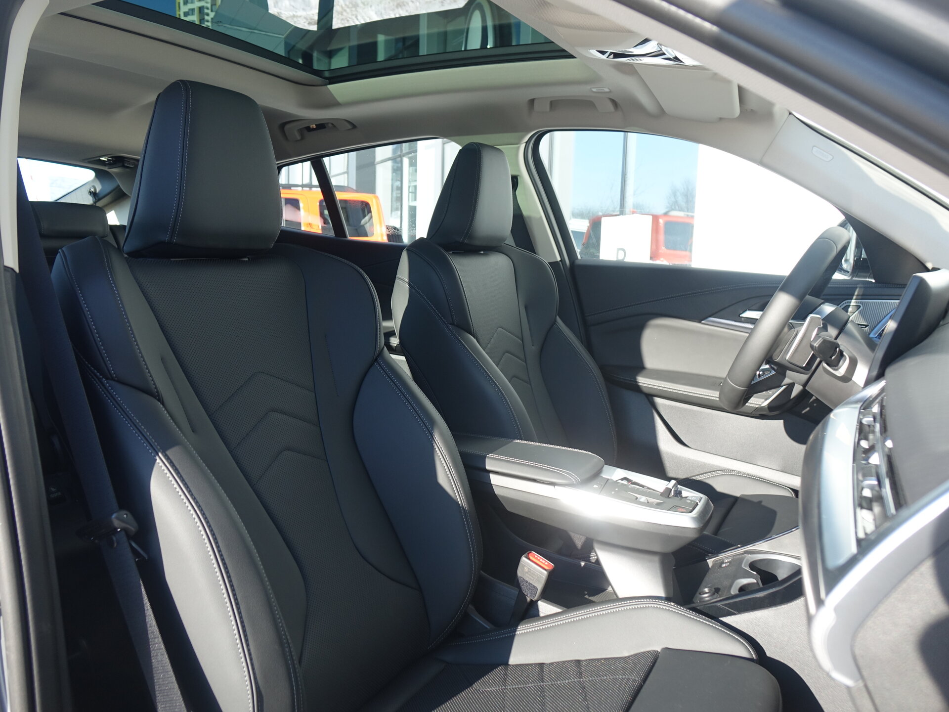 Автомобиль BMW X2 xDrive25i 2.0 AMT (204 л.с.) 4WD - 15