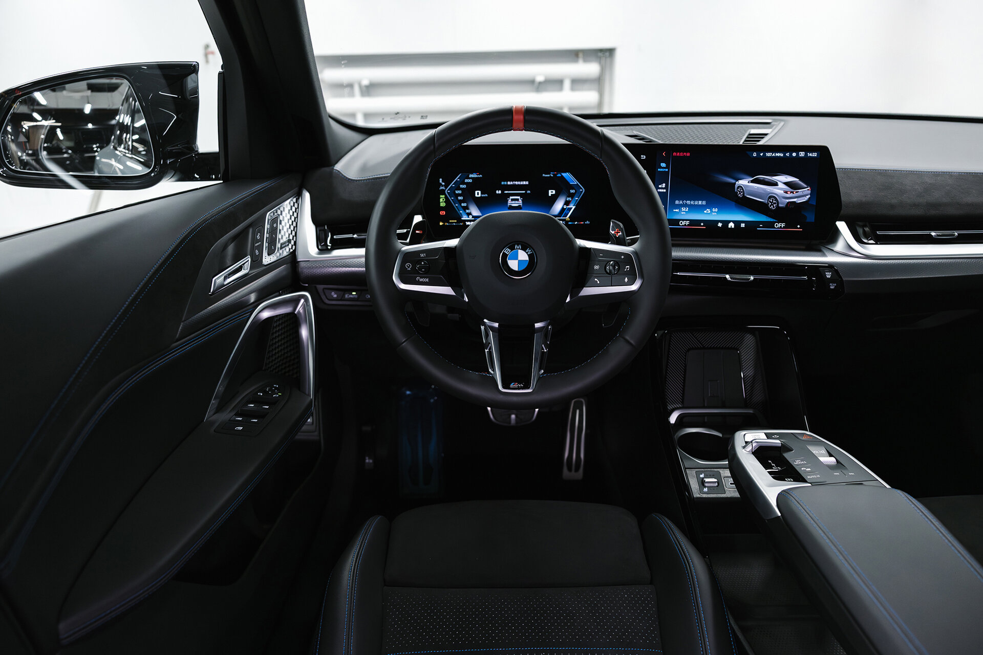 BMW X2 M35i xDrive — миниатюра 13