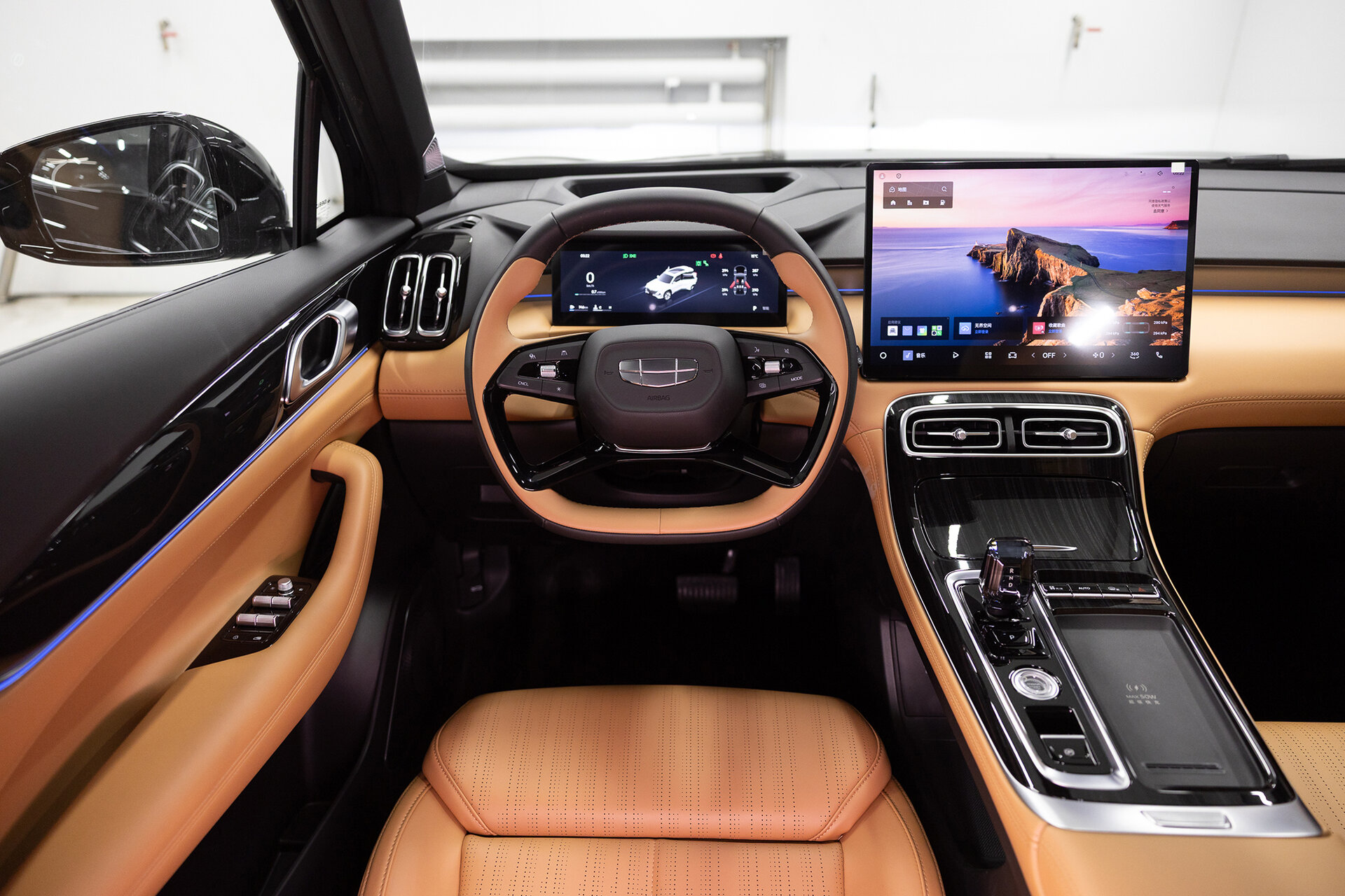 Geely Atlas Premium — миниатюра 14