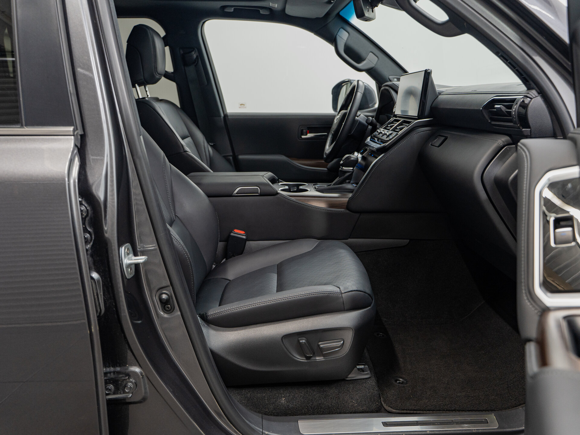 Автомобиль Toyota Land Cruiser 3.4d AT (299 л.с.) 4WD - 10