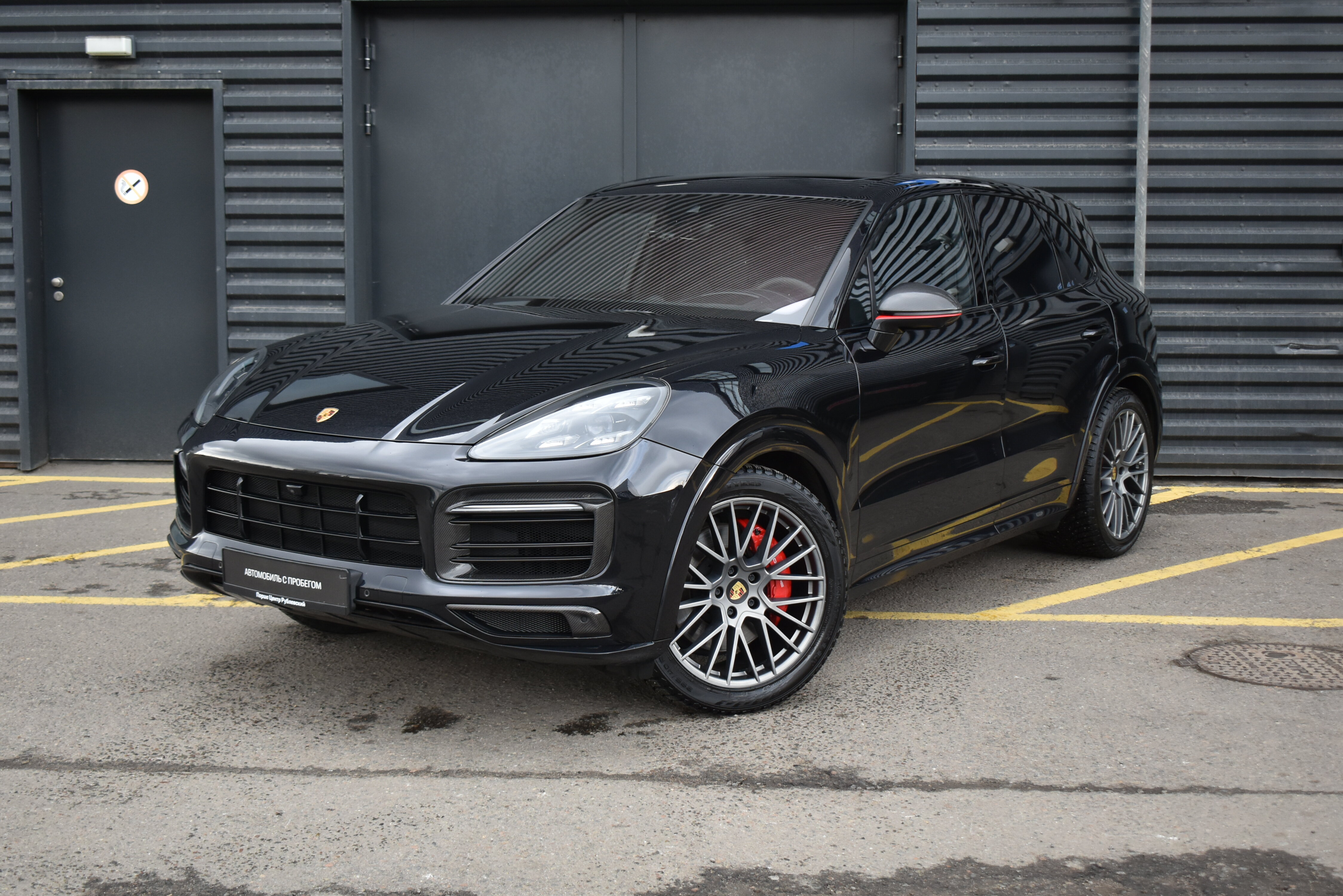 77902916 GTS 4.0 AT (460 л.с.) 4WD №1