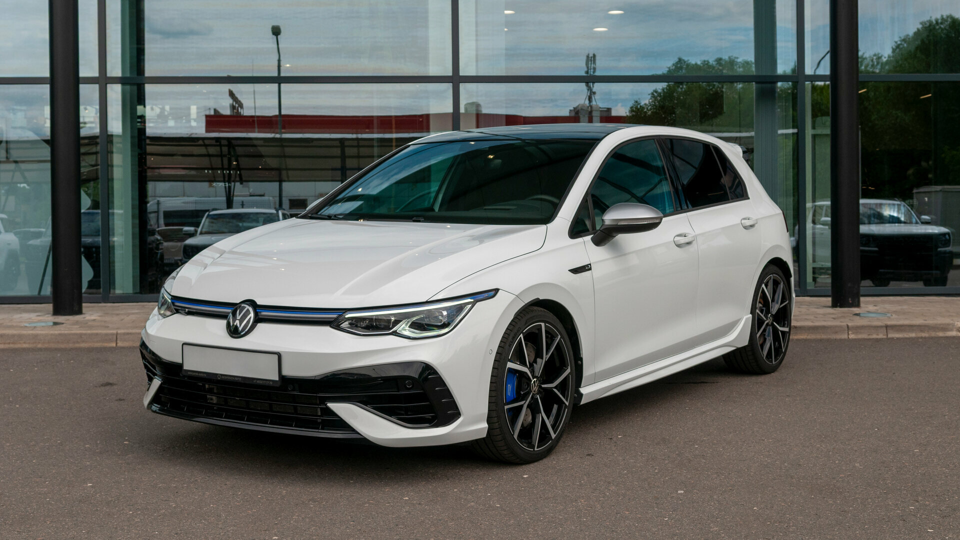 Volkswagen Golf R, VIII