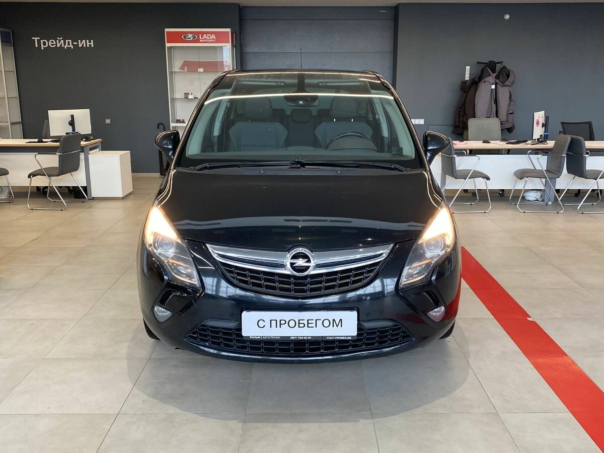 Opel Zafira Cosmo C - 1