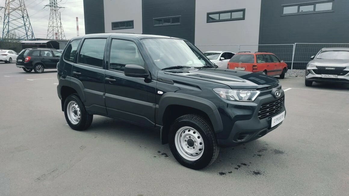 Lada (ВАЗ) Niva Travel Classic'24 (2023-2024) I - 2