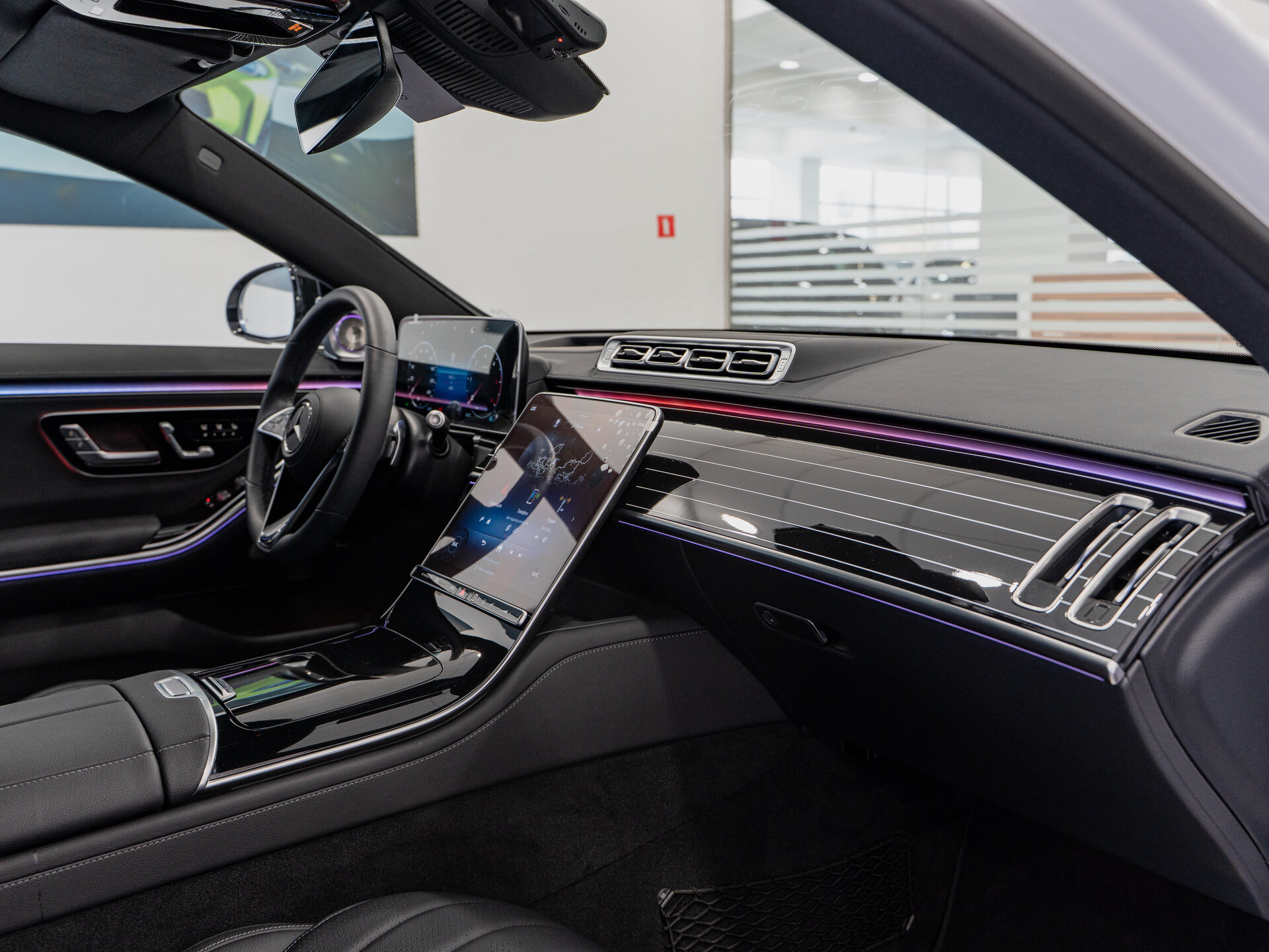 Автомобиль Mercedes-Benz S-Класс 350 d 4MATIC 3.0d AT (313 л.с.) 4WD - 9