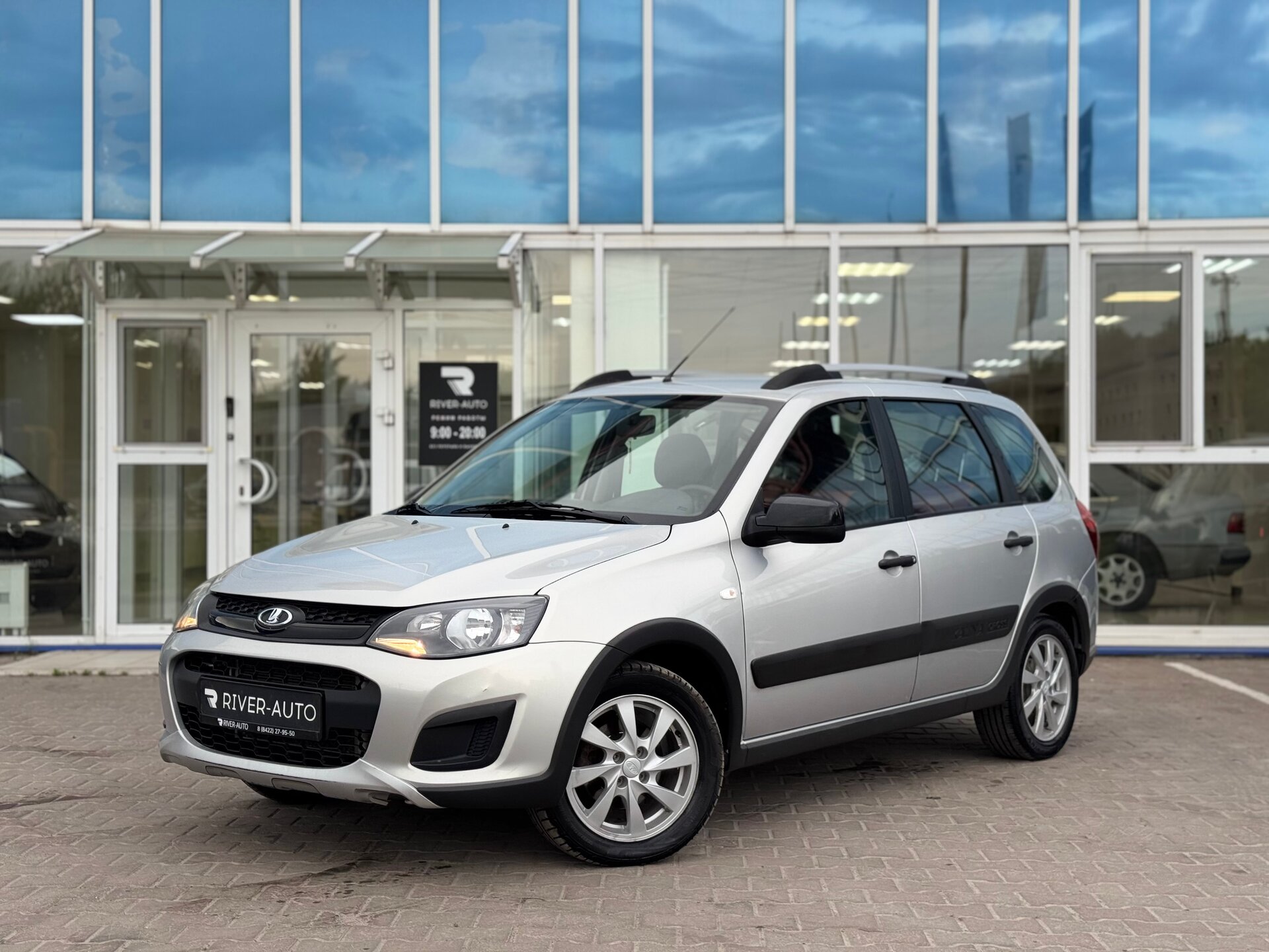 Автомобиль с пробегом Lada (ВАЗ) Kalina в городе Ульяновск - River Auto