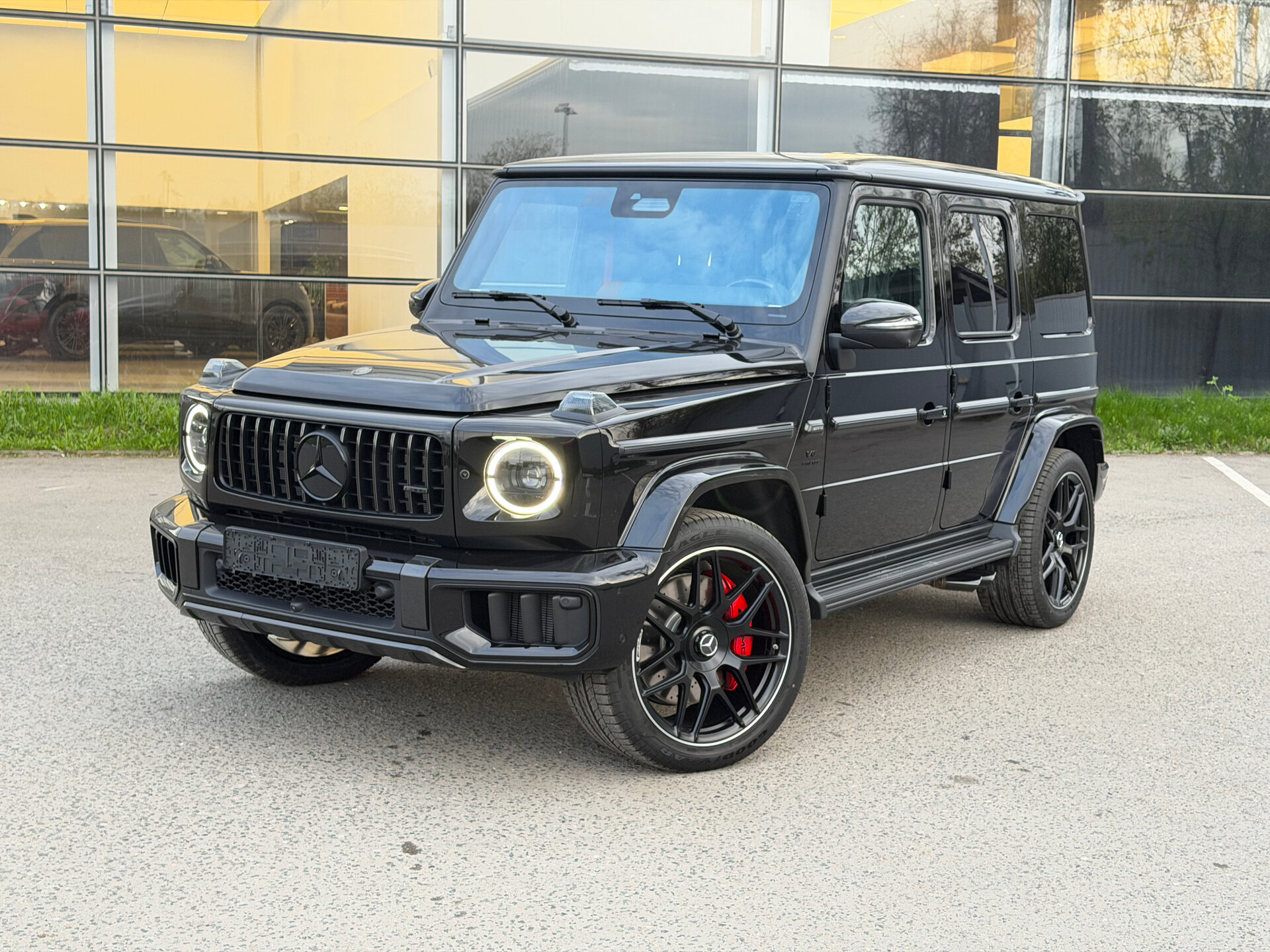 Автомобиль Mercedes-Benz G-Класс AMG 63 AMG 4.0 AT (585 л.с.) 4WD - 2