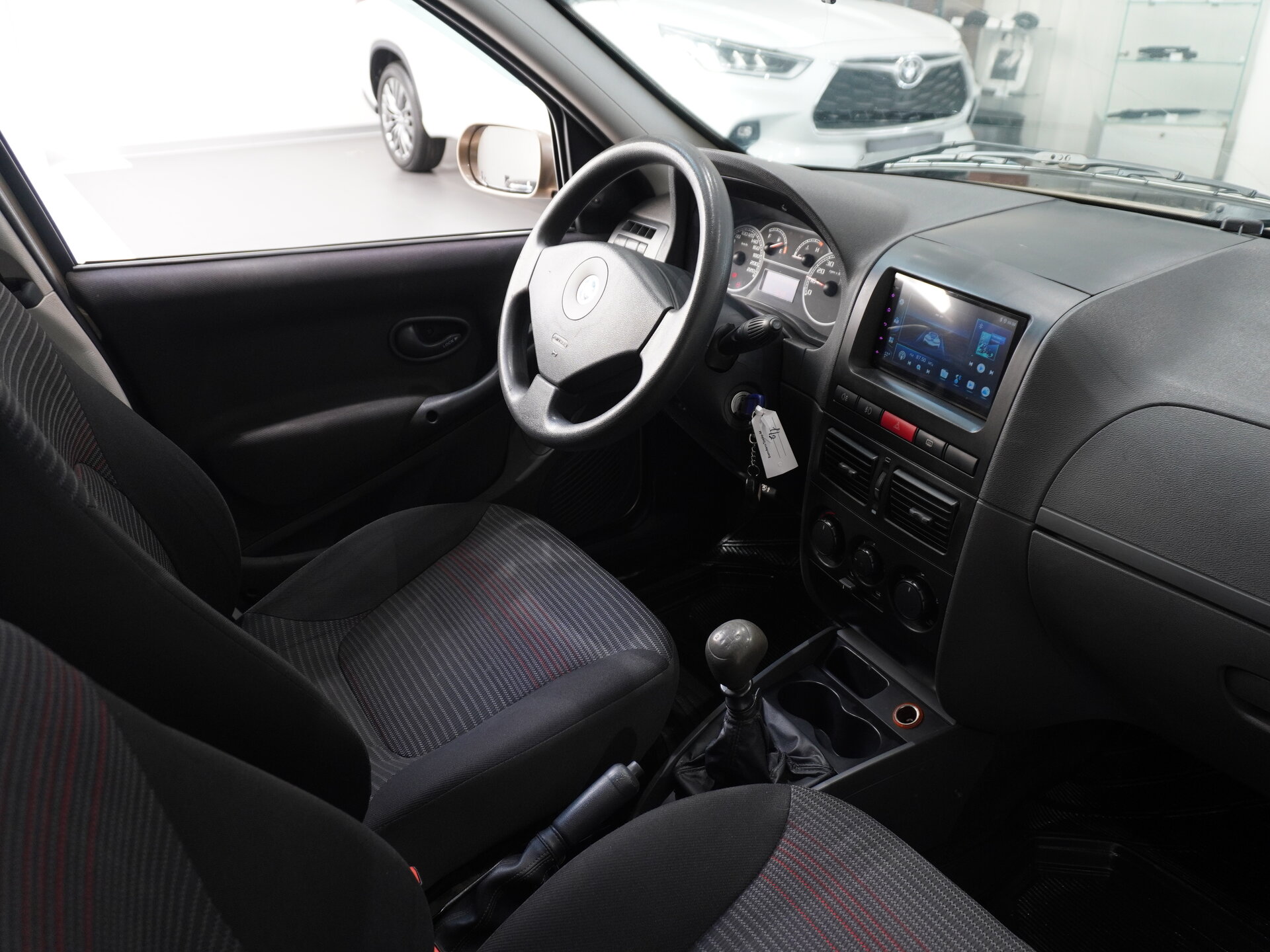Автомобиль Fiat Albea 1.4 MT (77 л.с.) - 11