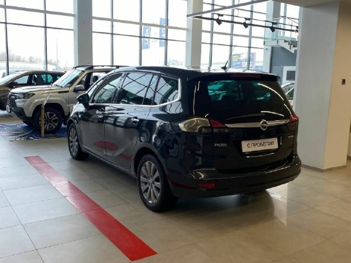 Opel Zafira Cosmo C - 3