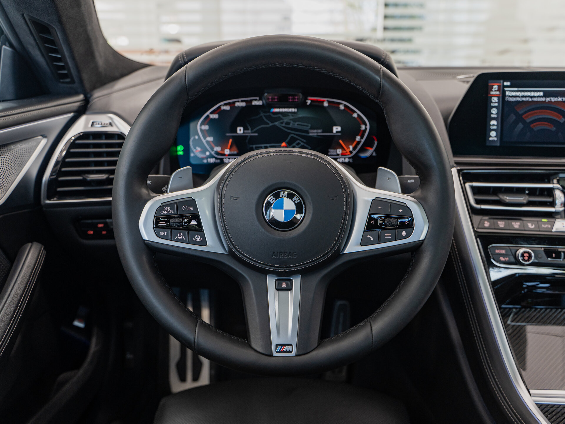 Автомобиль BMW 8 серии M850i xDrive 4.4 AT (530 л.с.) 4WD - 11