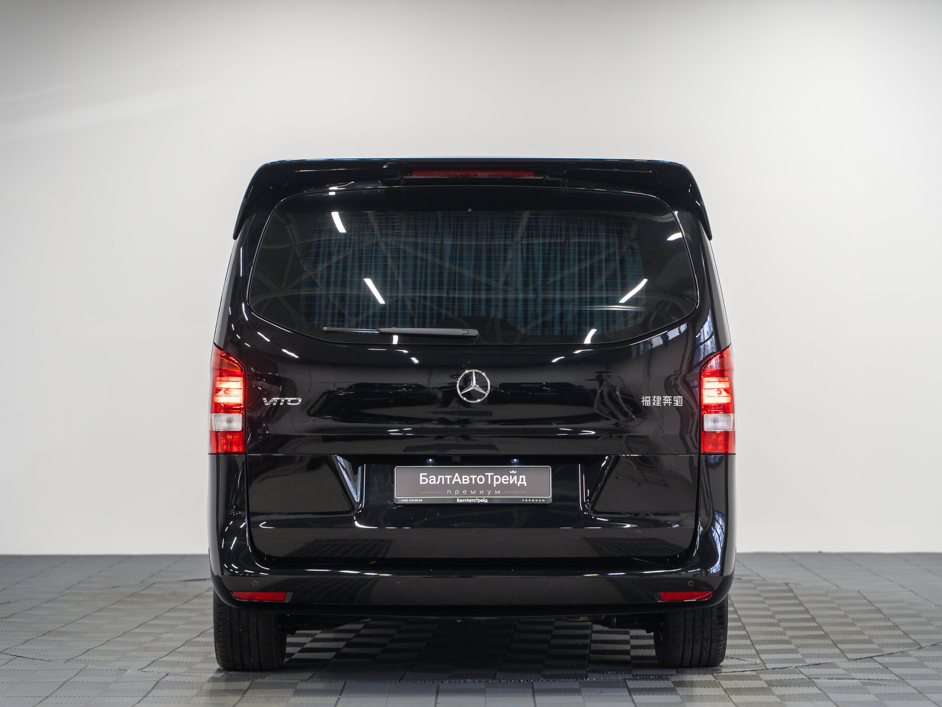 Автомобиль Mercedes-Benz Vito 2.0 AT (231 л.с.) - 8