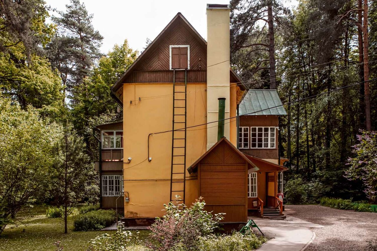 «Детский маршрут: погулять, полазить и побегать» фото материала