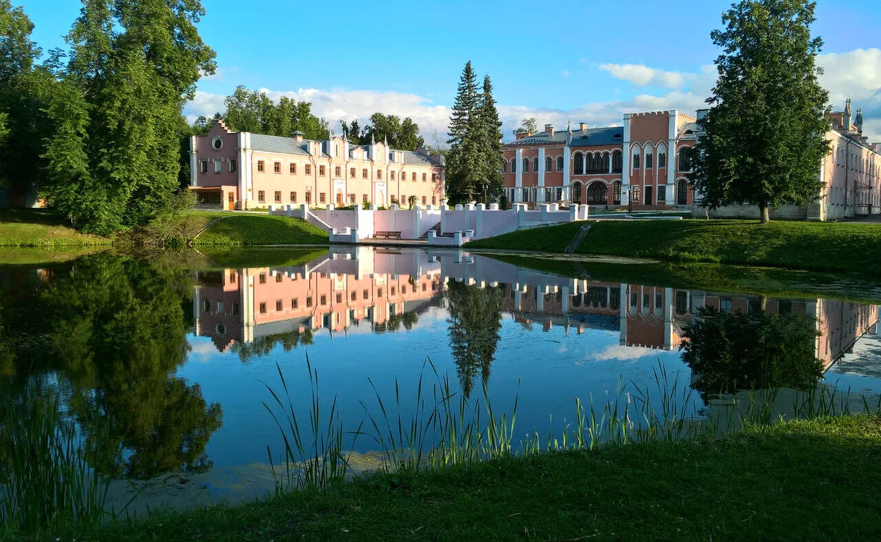 «Интересные усадьбы Подмосковья» фото материала