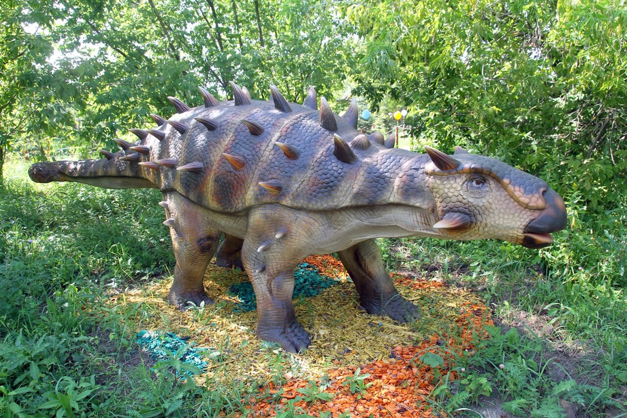 «Места с динозаврами и доисторическими животными в Москве и Подмосковье» фото материала