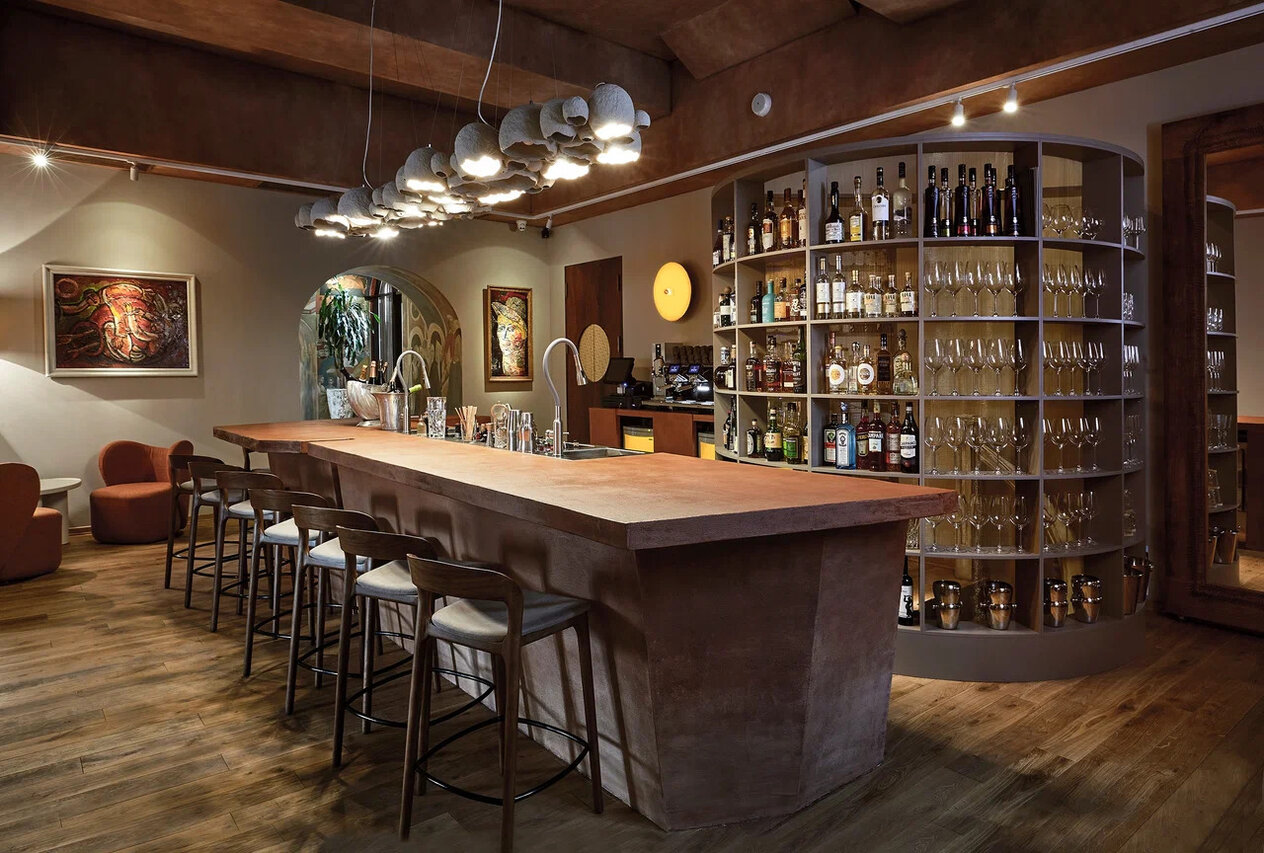 Ресторан с картинами церетели