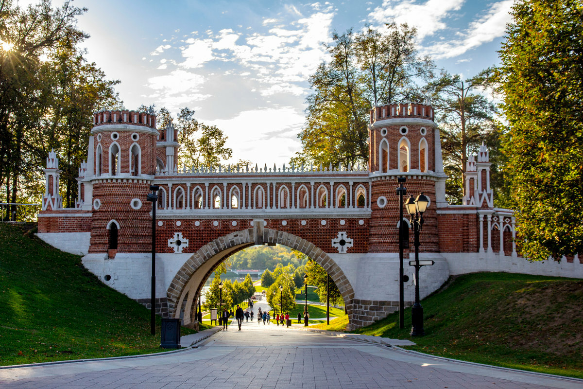 Старые парки москвы