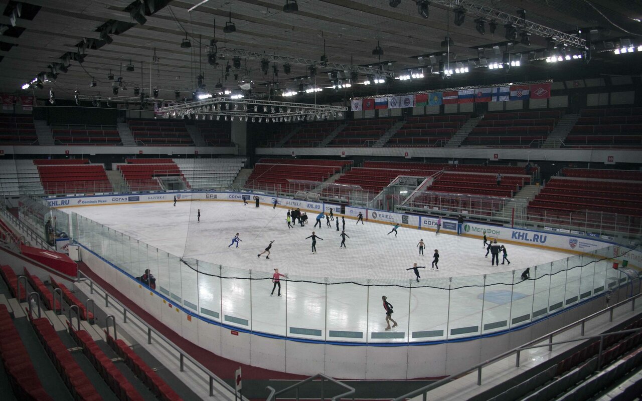 Ледовая арена в москве