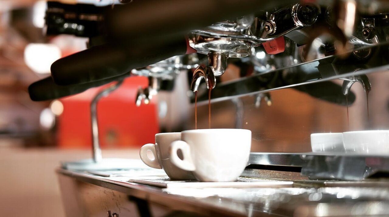 «تسعة أماكن لتناول القهوة المتخصصة في جدة» الصور