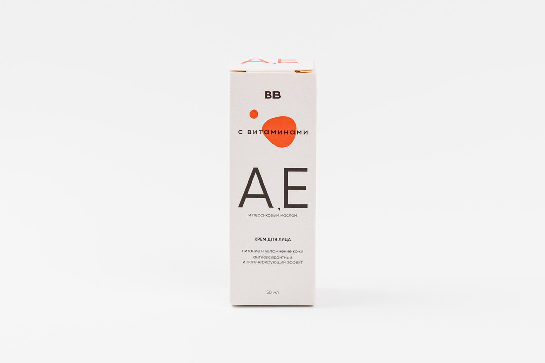 

Крем для лица ВкусВилл с витаминами А,Е и персиковым маслом, 50 мл