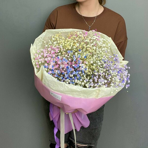 Букет радужной гипсофилы