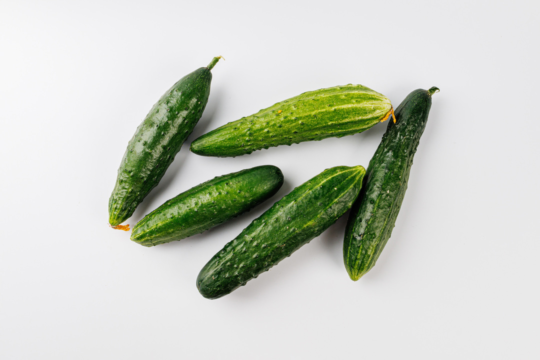 

Огурцы среднеплодные гладкие весовые