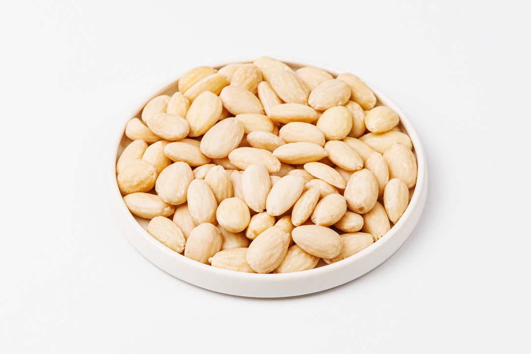 

Миндаль бланшированный 100 г