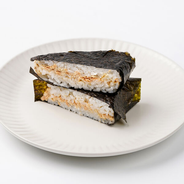 Онигири с тунцом, 100 г