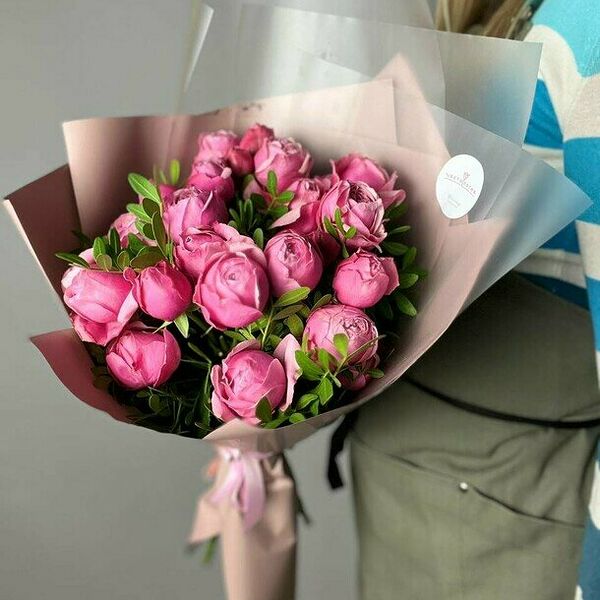 Монобукет из 5 пионовидных роз