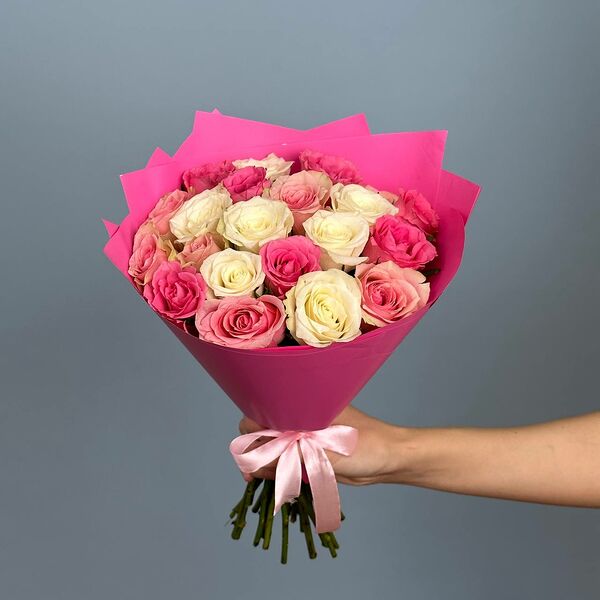 Букет из 21 розы Мечты Барби 40 см МП пленка