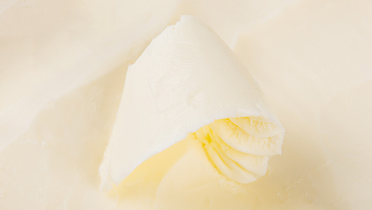 

Масло сладко-сливочное Масло-Масло Крестьянское 72.5%, БЗМЖ, 500г