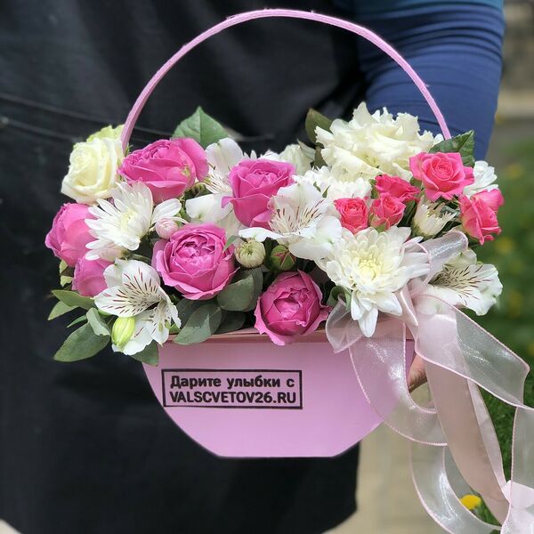 Ящик с цветами