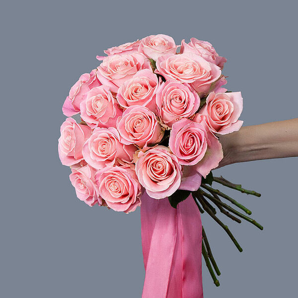 Монобукет 17 Роз Hermosa под ленту