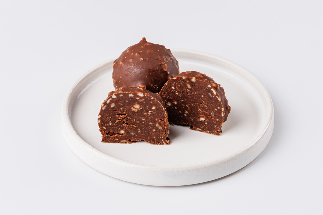 

Конфеты веган "Трюфель с фундуком" 2шт, 365 detox x ВВ кафе