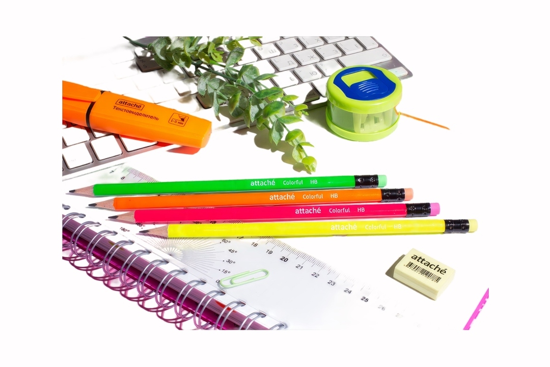 

Карандаш чернографитный Attache Colorful Hb с ластиком заточенный, 7г, в ассортименте