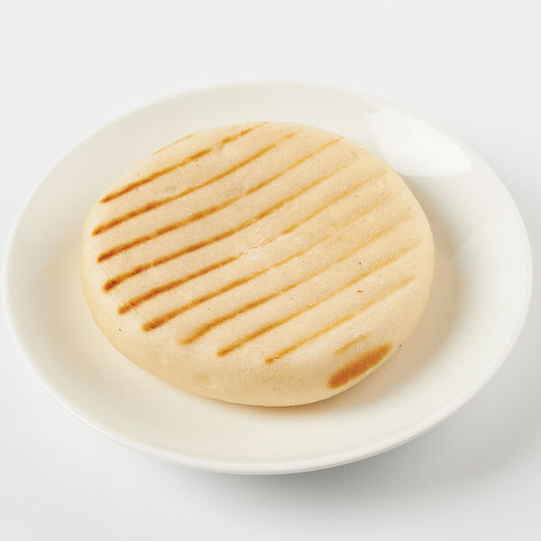 Лепешка с сыром сулугуни на гриле, кафе