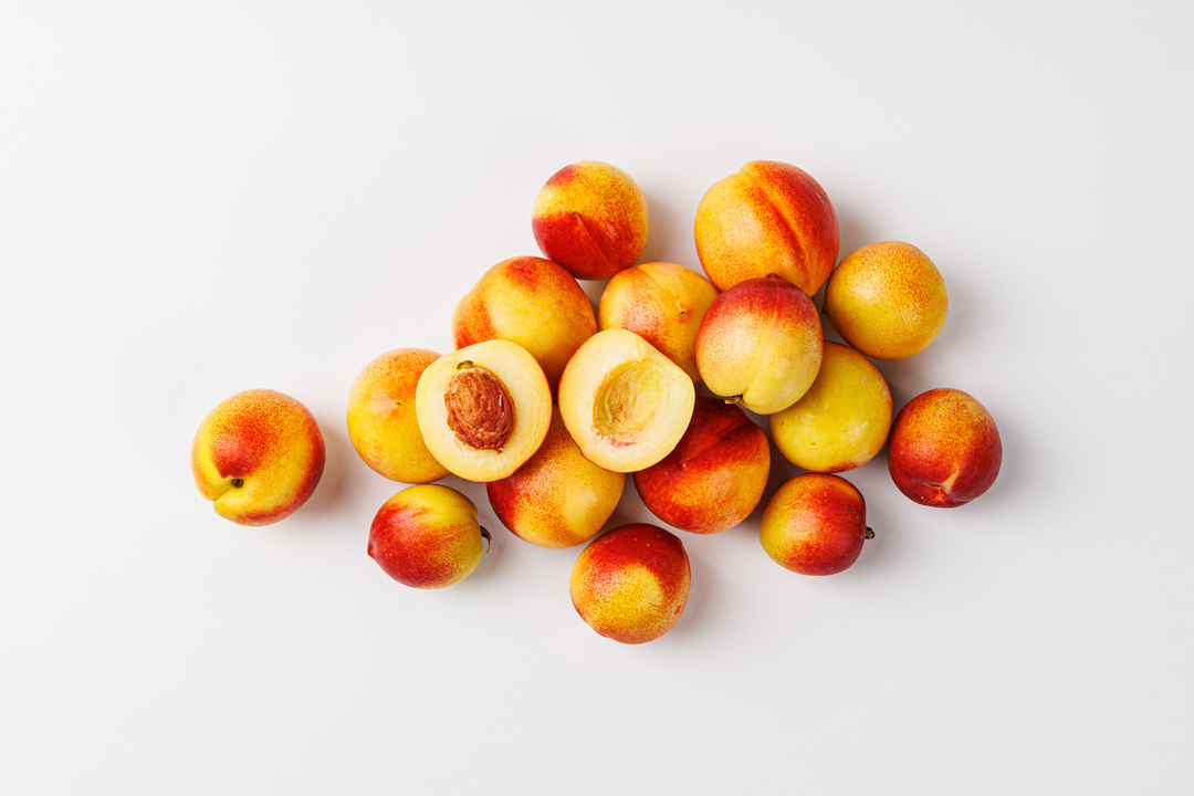 

Нектарины Янтарные 500 г