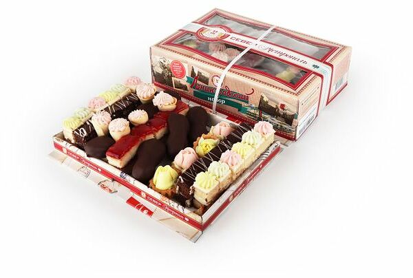 Набор пирожных Ленинградский Север-Метрополь